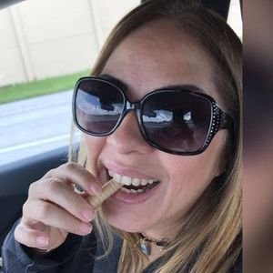 Meet your Posher, Mardys